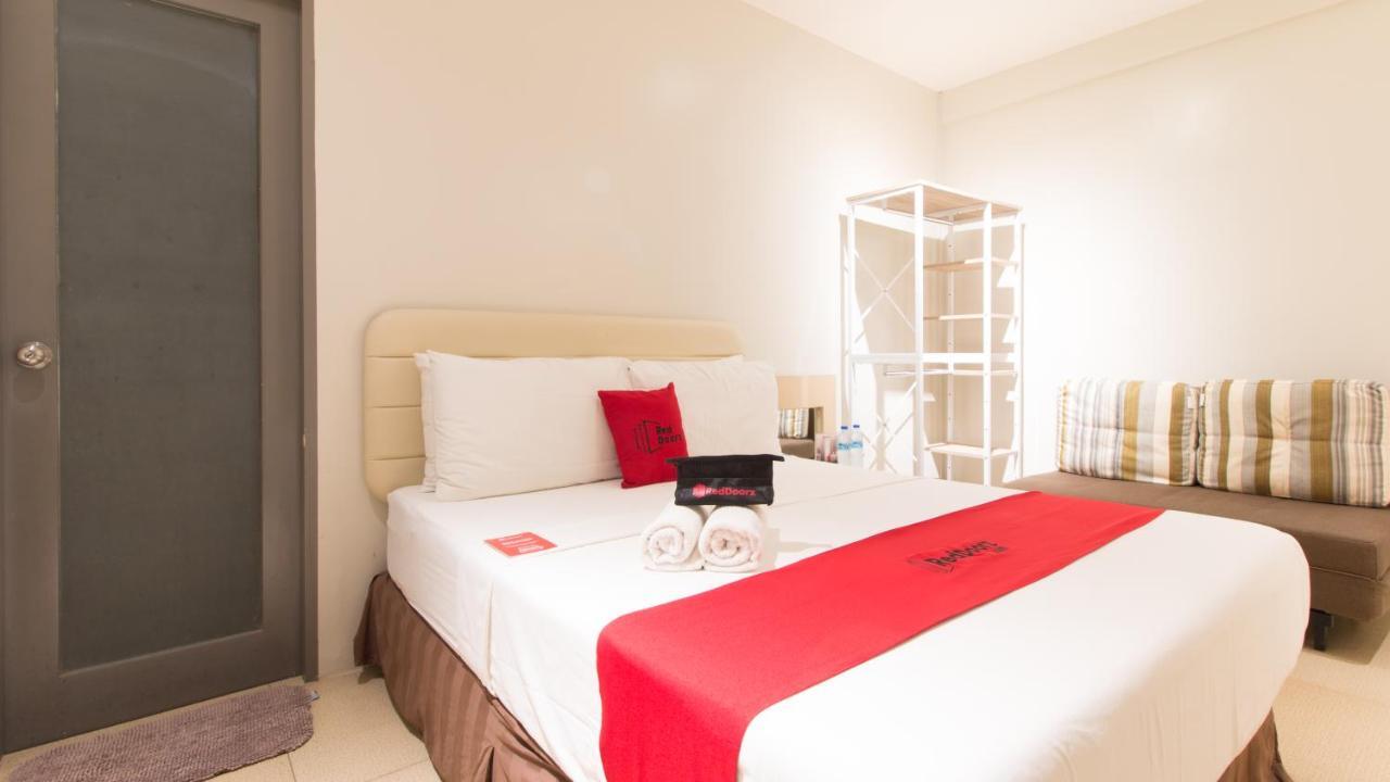 Reddoorz @ General Segundo Avenue Laoag Hotel Ngoại thất bức ảnh