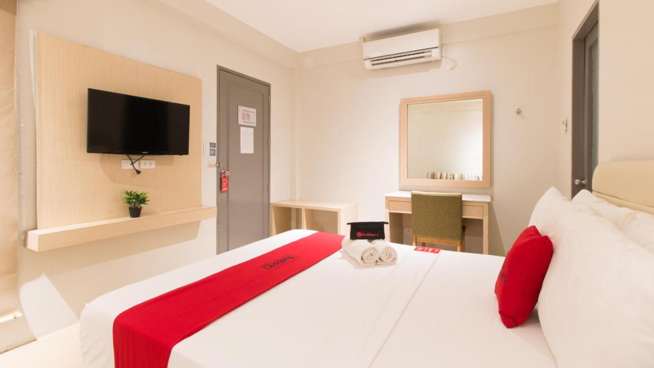 Reddoorz @ General Segundo Avenue Laoag Hotel Ngoại thất bức ảnh
