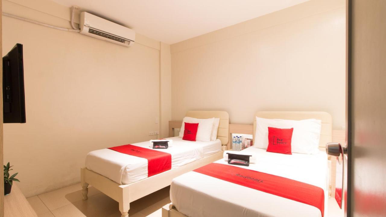Reddoorz @ General Segundo Avenue Laoag Hotel Ngoại thất bức ảnh