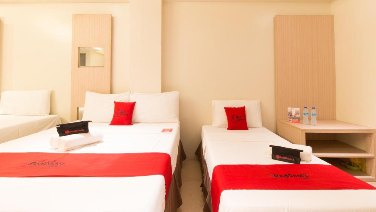 Reddoorz @ General Segundo Avenue Laoag Hotel Ngoại thất bức ảnh